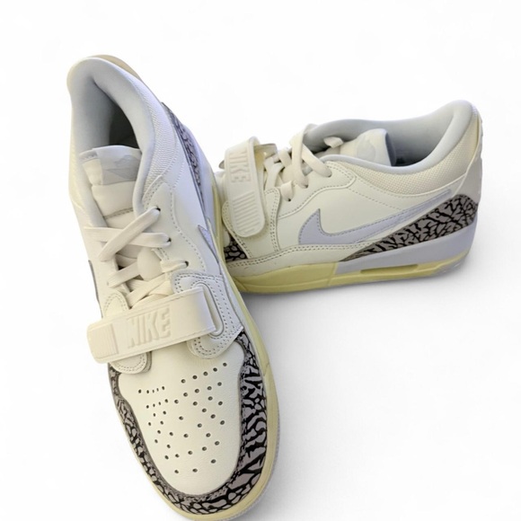 Nike Air Jordan Legacy 312 Low size US8.5/ EU 40.5 - Picture 1 of 8
